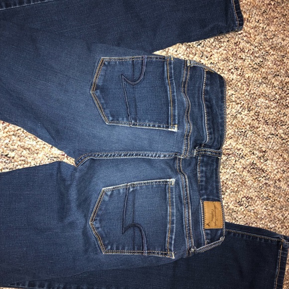 American Eagle Super Stretch Jeans! Size 0/2 - Picture 3 of 4